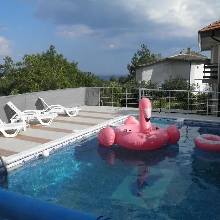 بيت ضيافة Mak